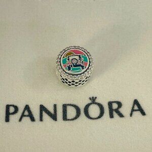 Pandora Smoky Mountain Exclusive Charm